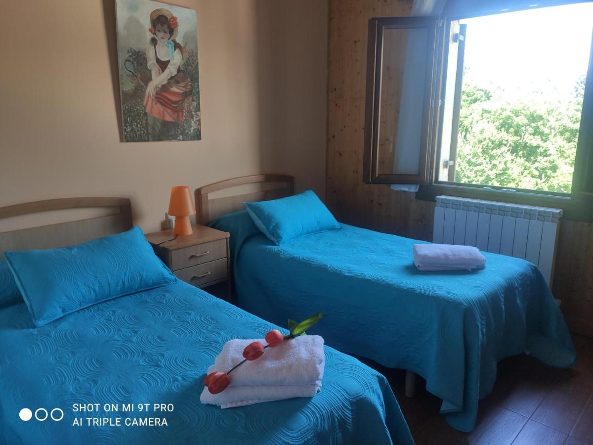 Apartamentos Goizeder Espinal-Auzperri Exteriör bild